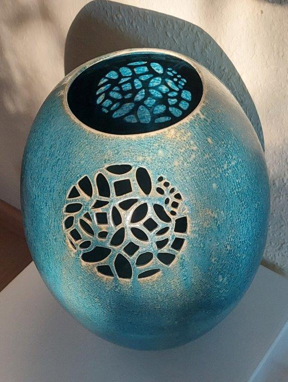 gr.Vase